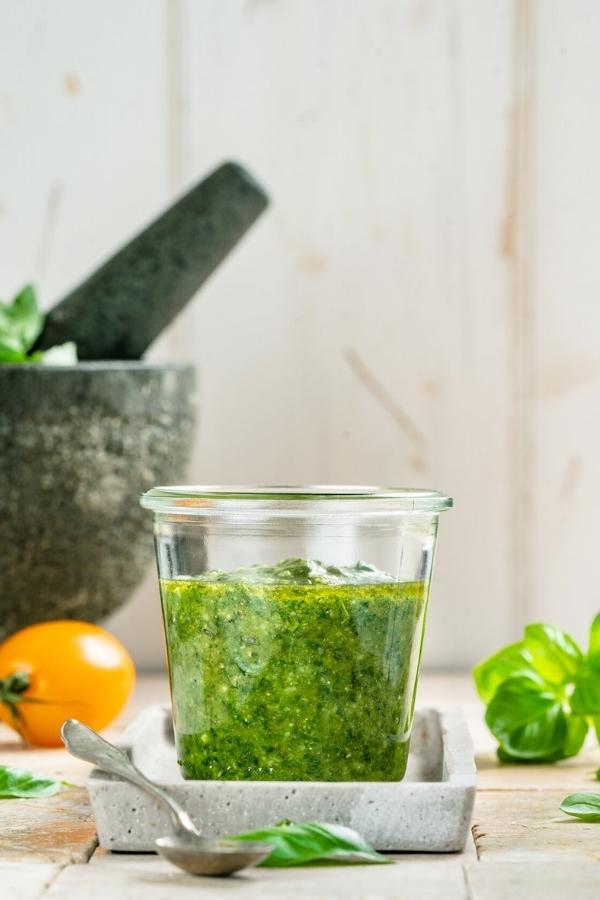 Pesto Genovese im Glas