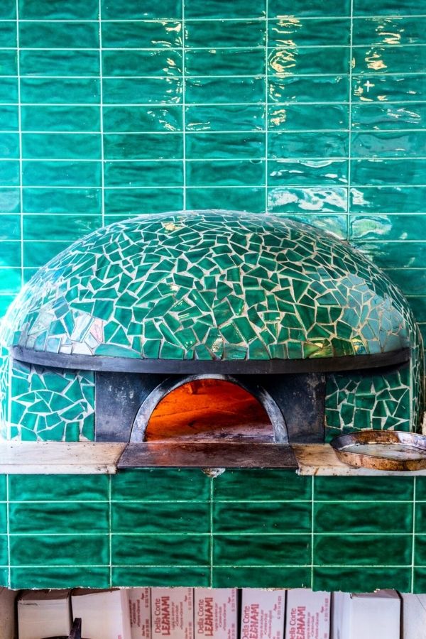 Neapolitanischer Pizzaofen