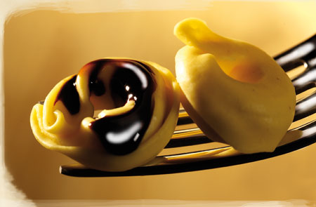 Aceto balsamico auf Tortellini Aceto balsamico auf Tortellini