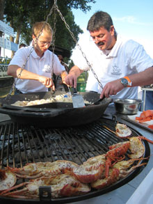 Fußballköche-Stefan-Rottner-und-Gunter-Ehinger Stefan Rottner und Gunter Ehinger am Grill