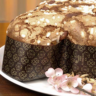 Colomba mit Schokoperlen