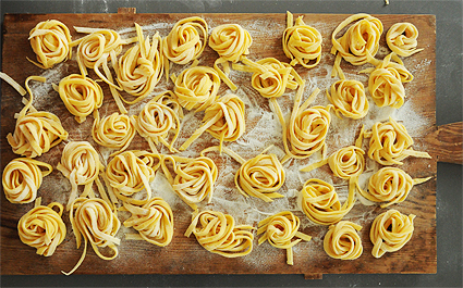 tagliatelle nester