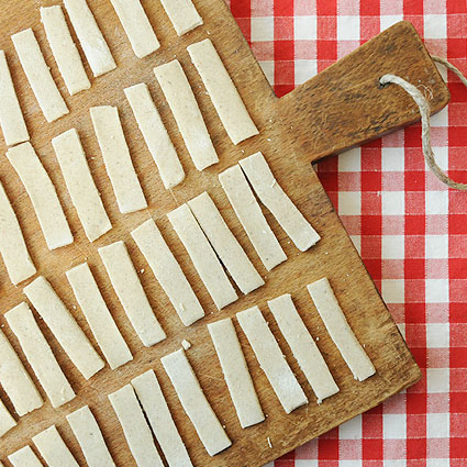 Pastaschule 10: Buchweizennudeln Pizzoccheri selber machen