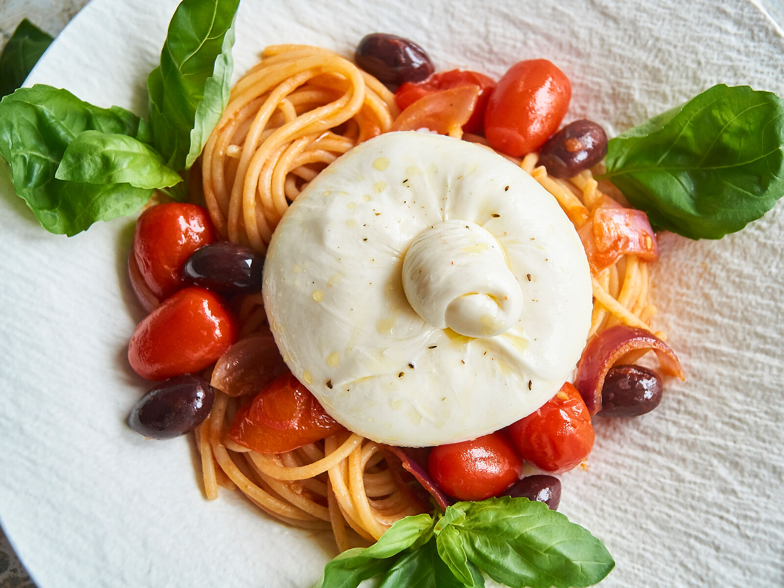 Spaghetti mit Burrata