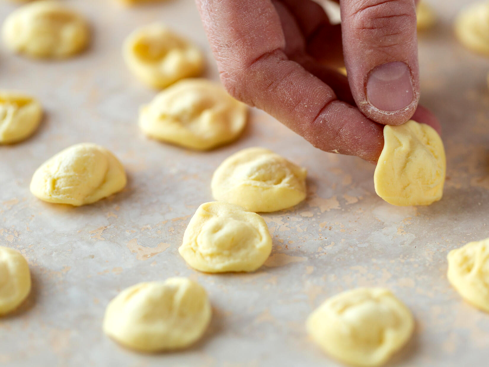Orecchiette Rezept - handgemachte Öhrchennudeln