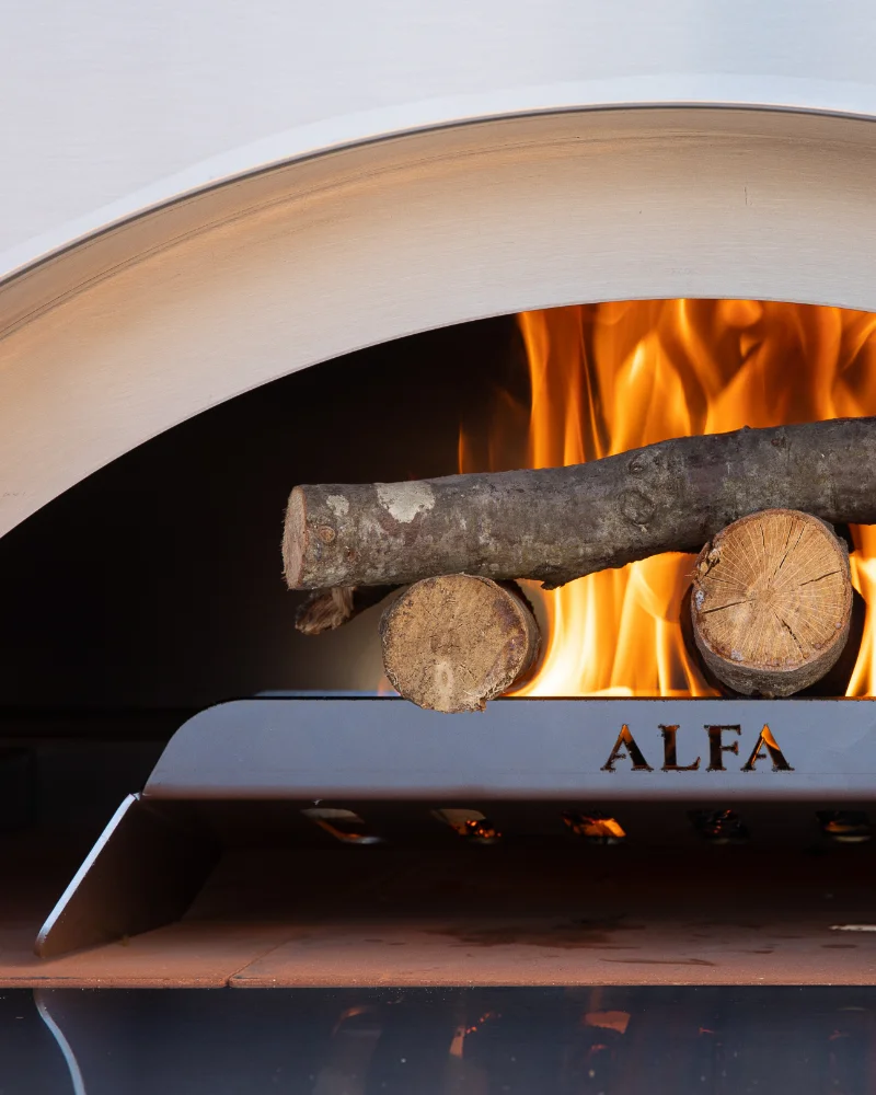 Alfa Forni Kit Hybrid Classico oder Moderno 2 – mit passenden Accessoires arrangiert