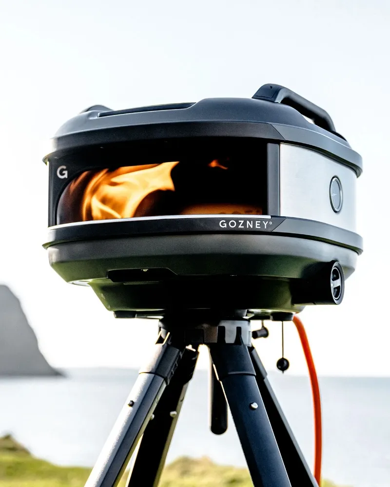 Gozney Tread - mobiler Gas-Pizzaofen – aufgestellt zur Veranschaulichung der Funktion