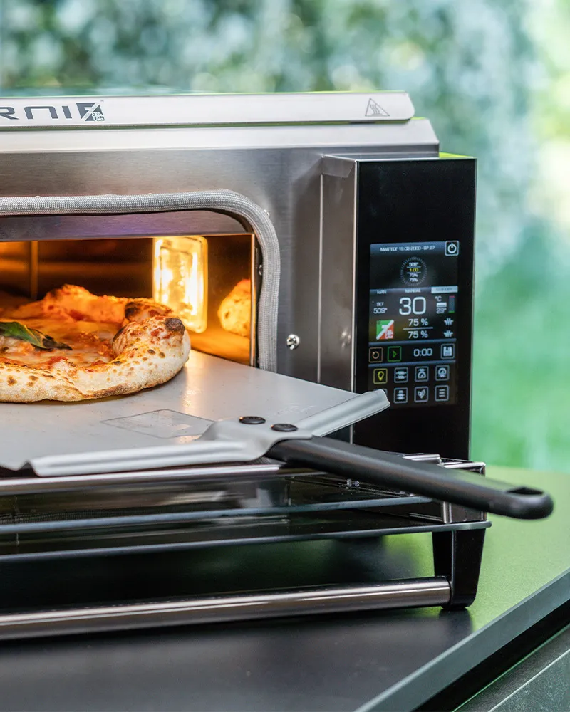 EffeUno P134H 509E Extra Power - Pizzaofen elektrisch – mit passenden Accessoires arrangiert
