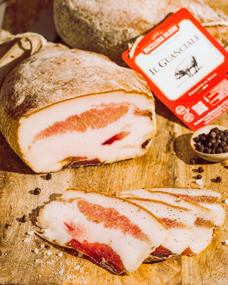 Guanciale - ganzer Backenspeck, ca. 750 g Guanciale - am Stück