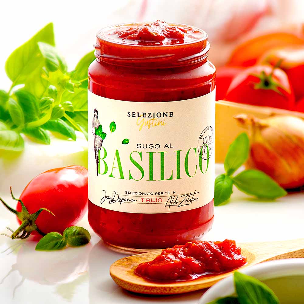 Tomatensoße mit Basilikum