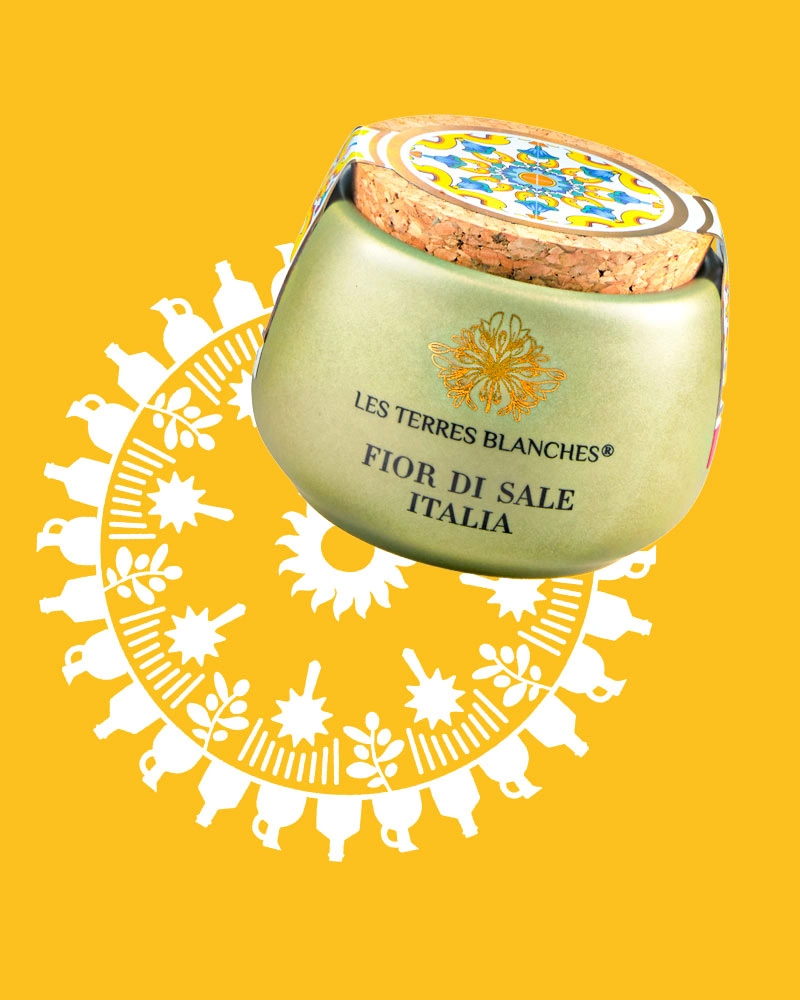 Fleur de Sel - aus Italien – mit passenden Accessoires arrangiert