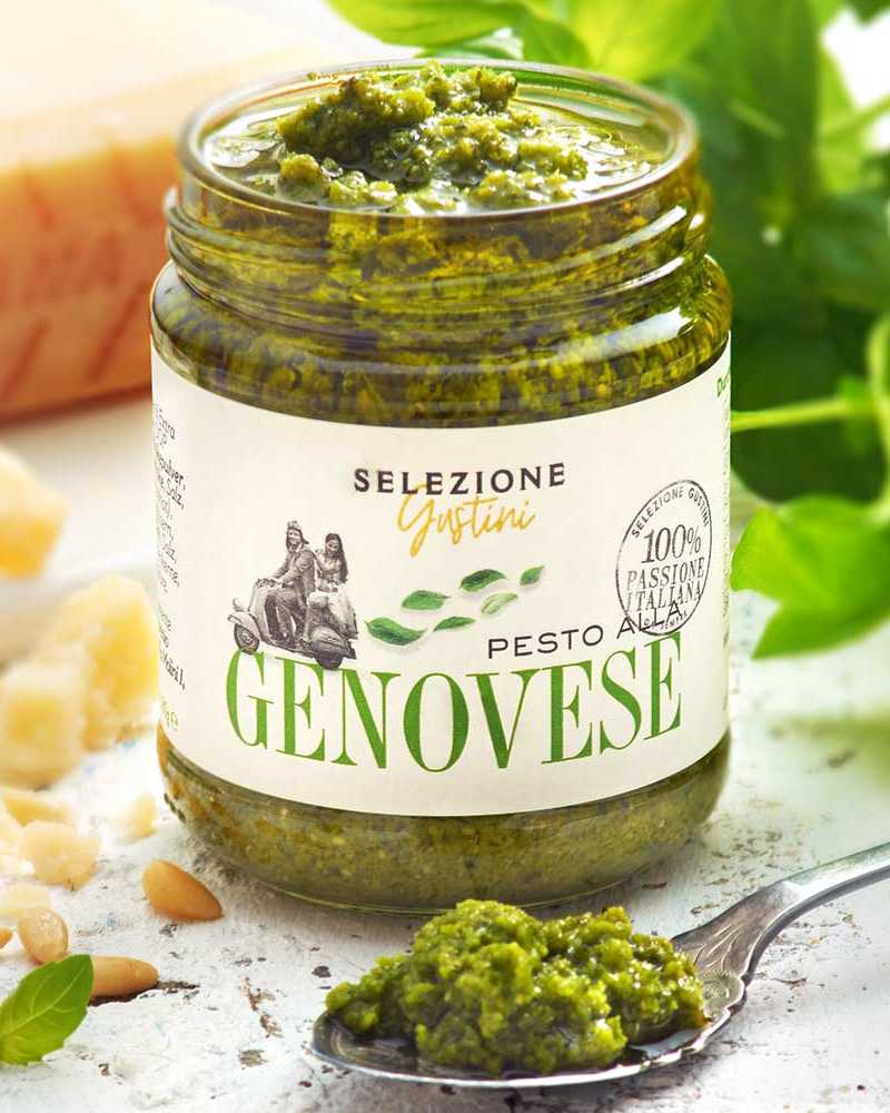 Basilikum-Pesto Basilikum-Pesto